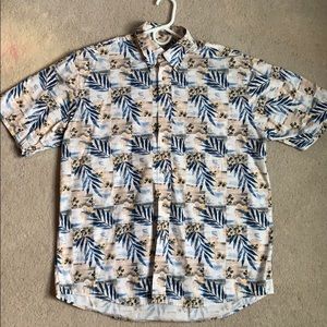 Men’s short sleeve Hawaiian button down